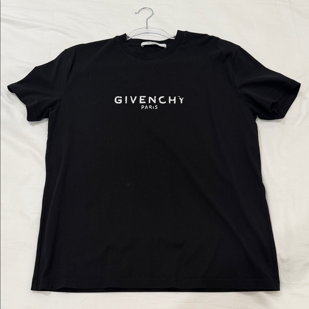 Authentic Givenchy women’s Black Logo Crewneck T-Shirt